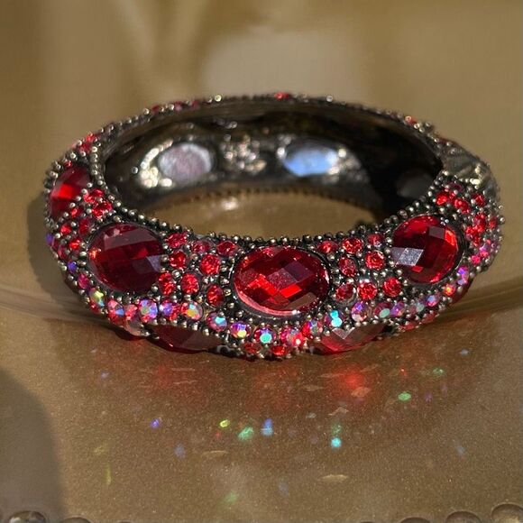 Vtg Gorgeous Clamper Cuff Bracelet Women's OS Red AB Rhinestones Hinged Cabochon - Picture 11 of 12